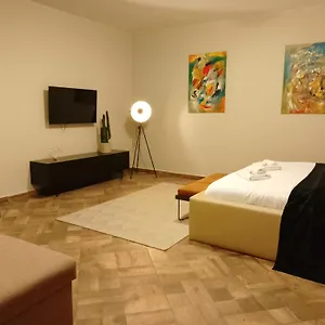 Euro Krenova 75 Daire Brno