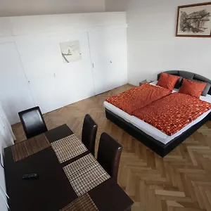 Carpe Diem Prague