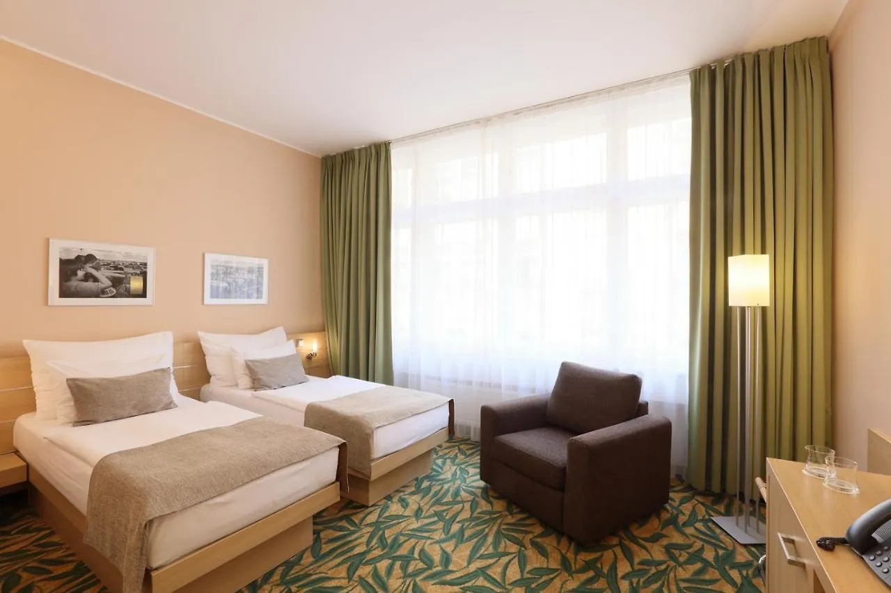 Amarilis Hotel Prague 4*,
